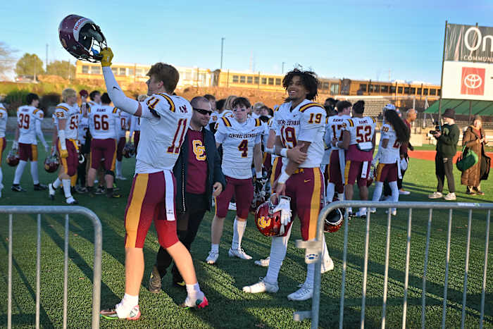 a Central Catholic Tualatin 6A Oregon football final November 22 2023 Leon Neuschwander 77